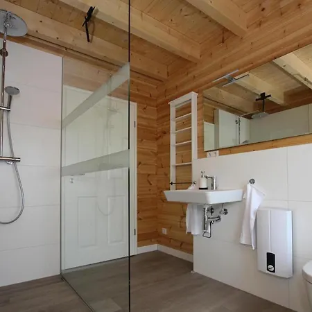 Am Schaalsee, Zarrentin Dom wakacyjny *